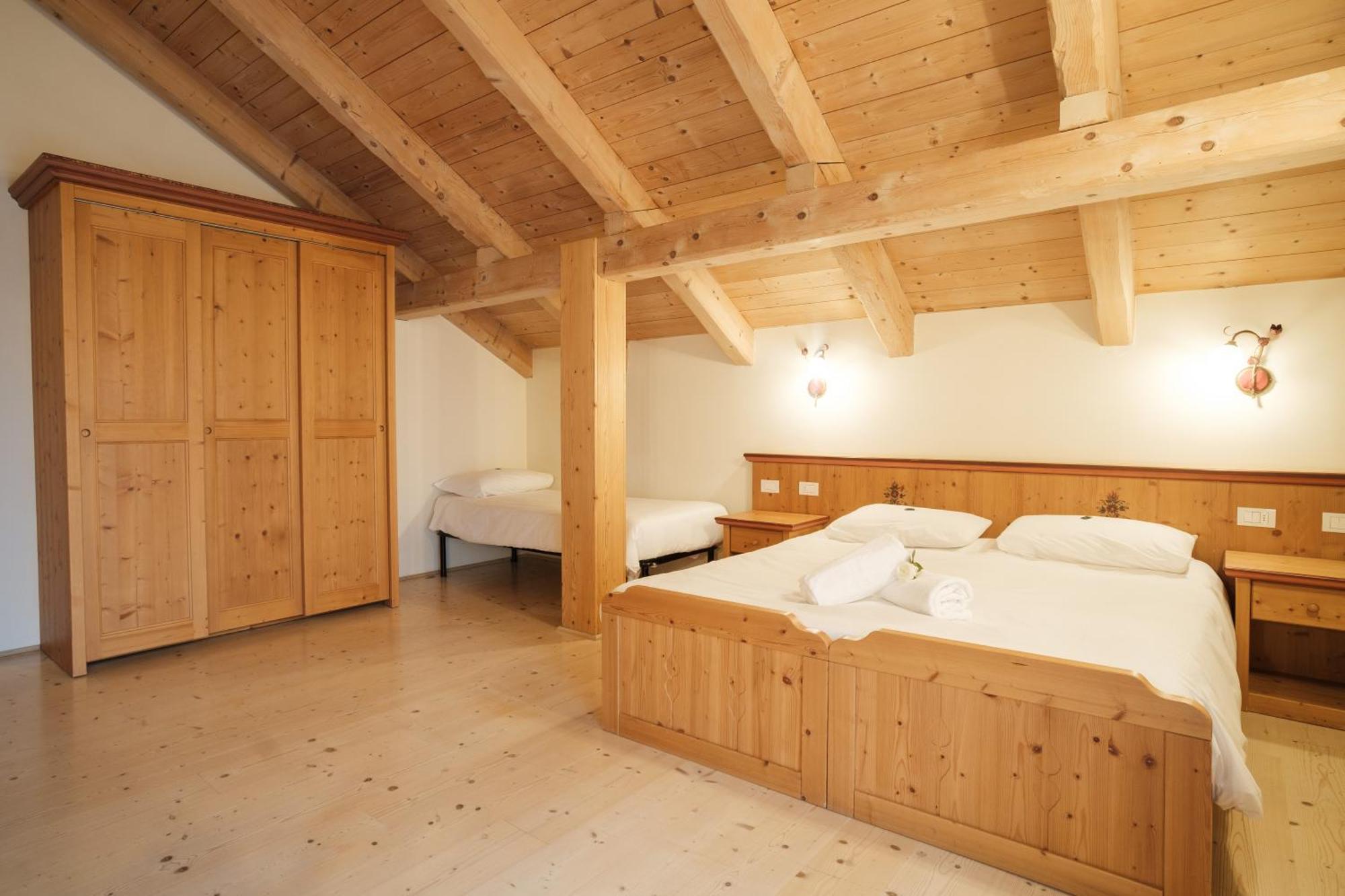 Casa Moresc Spiazzo  Rom bilde