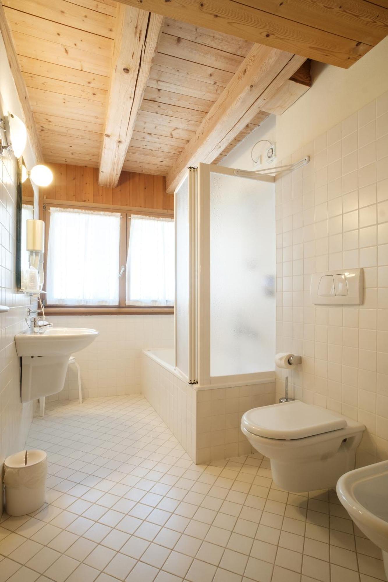 Casa Moresc Spiazzo  Rom bilde